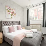 2 BR Royal Mile Apartment