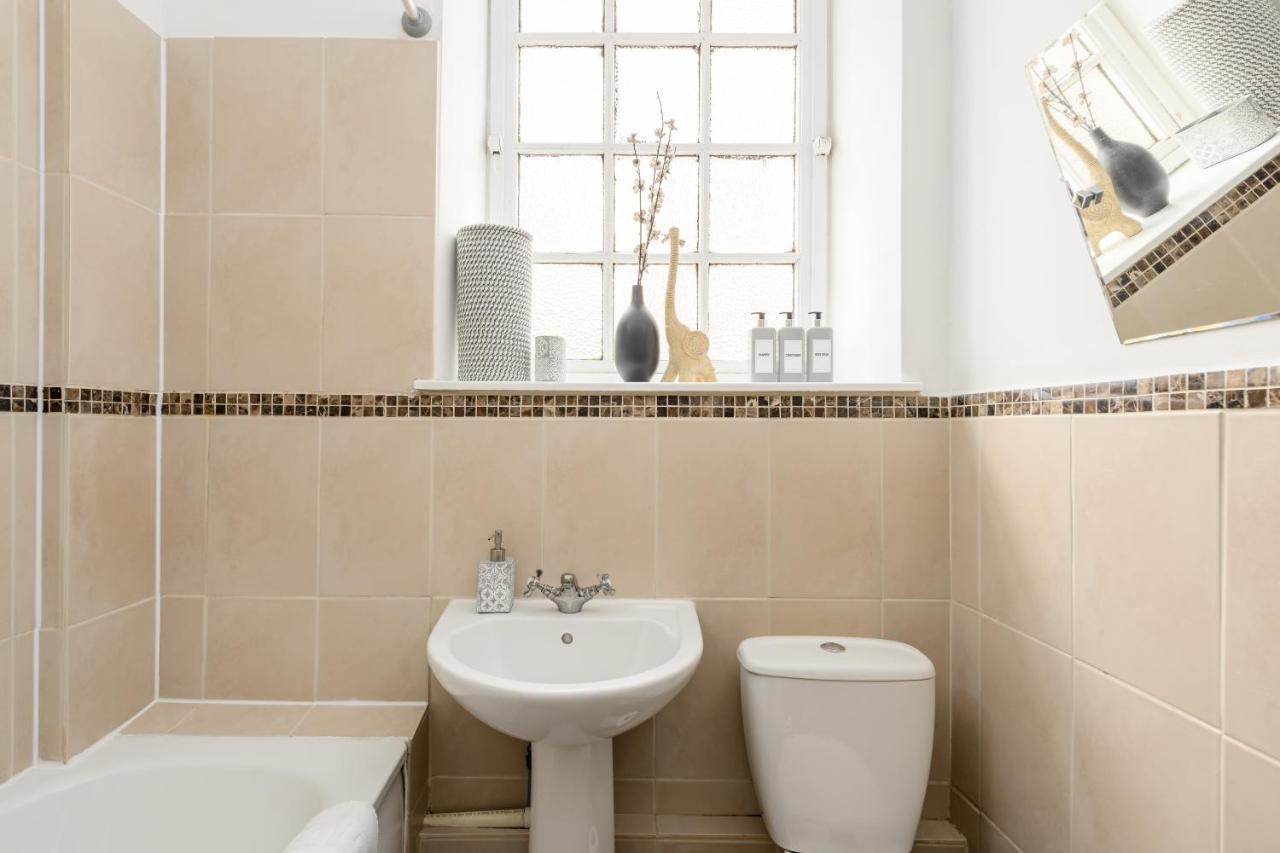 2 Br Royal Mile Appartement